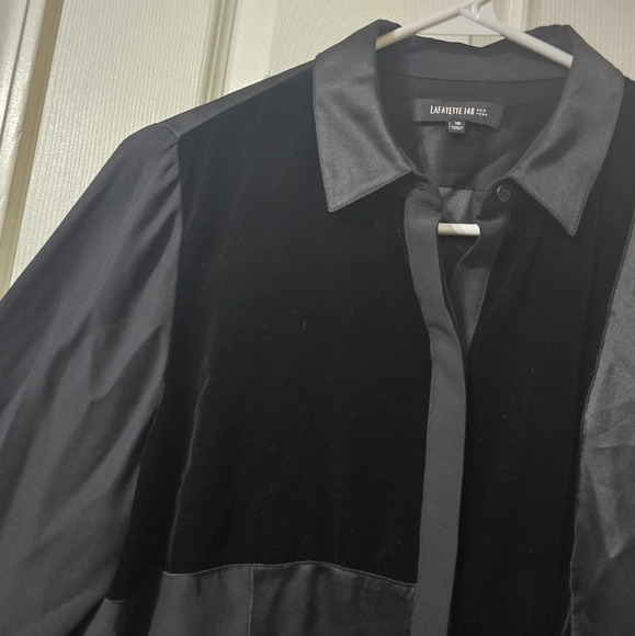 Lafayette 148 Silk Button Down Collared Blouse w/ Velvet Inserts, Size 10, EUC! - Picture 4 of 9